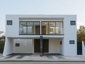 CASA EN VENTA EN PRIVADA CONKAL, MERIDA