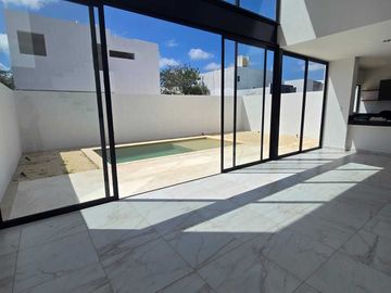 CASA EN VENTA EN PRIVADA CONKAL, MERIDA