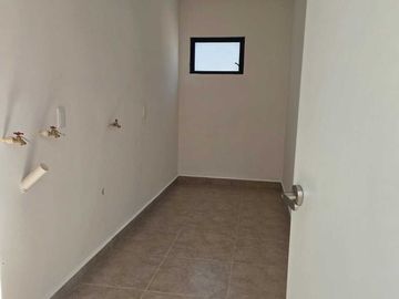 CASA EN VENTA EN PRIVADA CONKAL, MERIDA