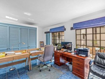 Casa Amueblada con Casitas Independientes – Para Vivir y Generar Ingresos