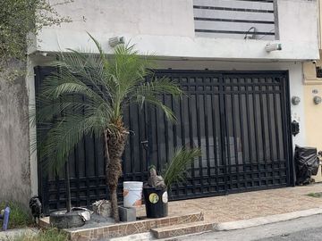 Casa en Venta en Jardines de Huinala