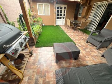 Amplia Y Bella Casa En Venta 3d/3b Con Terraza En Lo Campino