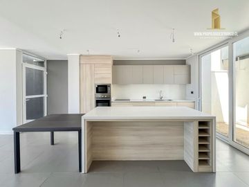 Concon Venta Casa A Estrenar 3D 4B Con Vista en Condominio