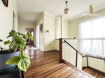 Miraflores Venta Casa 7D 5B Amplio Terreno Viña del Mar
