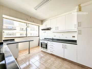 Venta Amplio Departamento 4D 3B Soleado Mejor Sector Viña