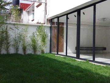 VENTA DE CASA EN FRACC. BELLAVISTA SATÉLITE, TLALNEPANTLA (NO NEGOCIABLE)