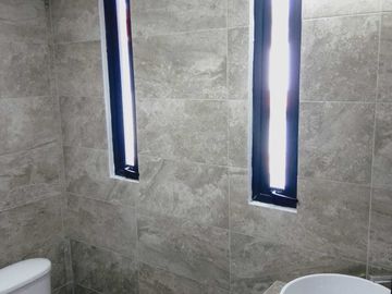 VENTA DE CASA EN FRACC. BELLAVISTA SATÉLITE, TLALNEPANTLA (NO NEGOCIABLE)