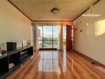 Viña Del Mar Vende Casa 4D 1B 2E Alto Agua Santa
