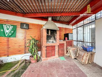 Viña Del Mar Vende Casa 4D 1B 2E Alto Agua Santa