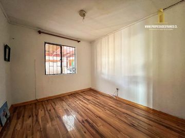 Viña Del Mar Vende Casa 4D 1B 2E Alto Agua Santa