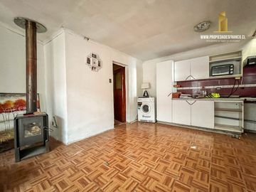 Viña Del Mar Vende Casa 4D 1B 2E Alto Agua Santa