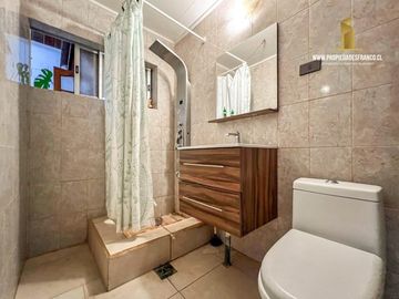 Viña Del Mar Vende Casa 4D 1B 2E Alto Agua Santa