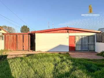 Viña Del Mar Vende Casa 4D 1B 2E Alto Agua Santa