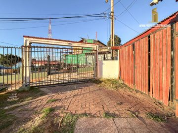Viña Del Mar Vende Casa 4D 1B 2E Alto Agua Santa