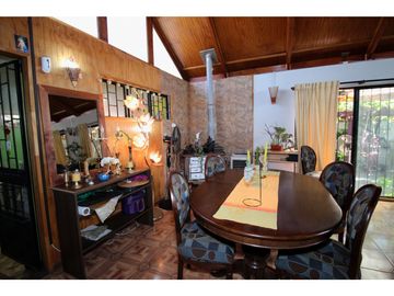 VivaBien Vende Casa en Villa Alemana