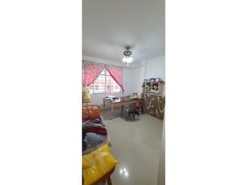 En venta hermosa casa en urbanización privada Manta Beach