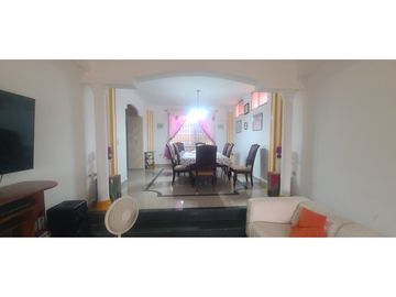 En venta hermosa casa en urbanización privada Manta Beach