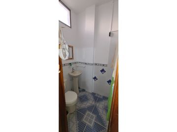 En venta hermosa casa en urbanización privada Manta Beach
