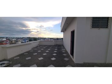 En venta hermosa casa en urbanización privada Manta Beach