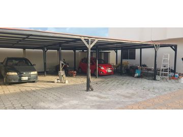 En venta hermosa casa en urbanización privada Manta Beach