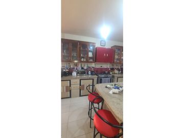 En venta hermosa casa en urbanización privada Manta Beach