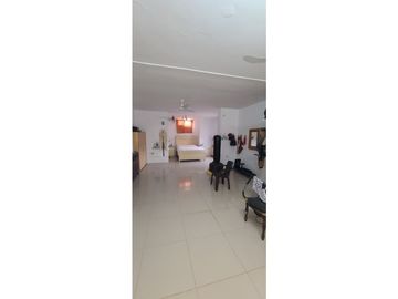 En venta hermosa casa en urbanización privada Manta Beach