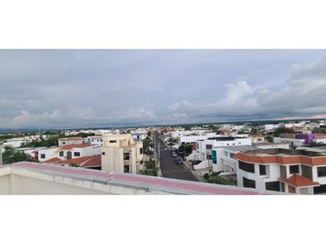 En venta hermosa casa en urbanización privada Manta Beach