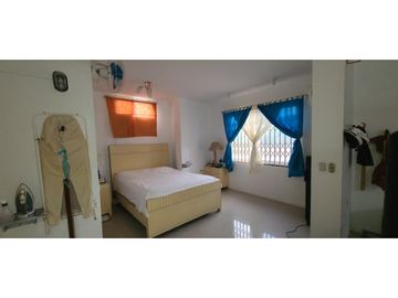 En venta hermosa casa en urbanización privada Manta Beach