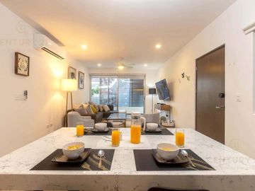 Inversión Perfecta: Hermoso Departamento Amueblado en el Corazón de Playa del Carmen P4366