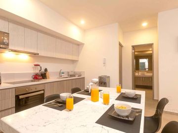 Inversión Perfecta: Hermoso Departamento Amueblado en el Corazón de Playa del Carmen P4366