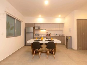 Inversión Perfecta: Hermoso Departamento Amueblado en el Corazón de Playa del Carmen P4366