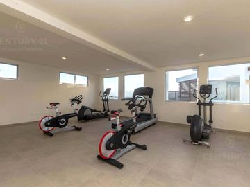 Inversión Perfecta: Hermoso Departamento Amueblado en el Corazón de Playa del Carmen P4366