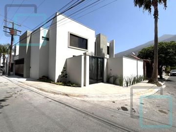 CASA EN VENTA COLONIA CONTRY ZONA MONTERREY SUR