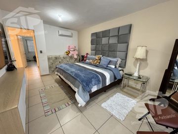 Casa en Venta Paraje Santa Rosa Sur Apodaca