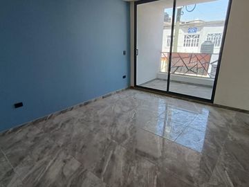 Casa en venta con tres habitaciones, jardín y terraza en Tlaxcala
