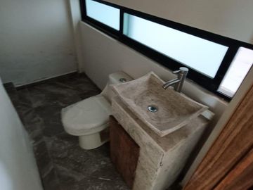 Casa en venta con tres habitaciones, jardín y terraza en Tlaxcala