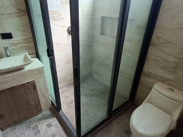 Casa en venta con tres habitaciones, jardín y terraza en Tlaxcala
