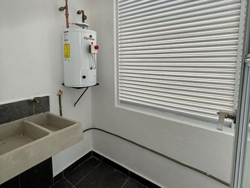 Departamento en  venta de 3 recamaras y alberca a 5 min de FINSA