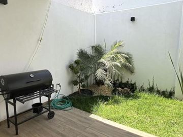 CASA EN VENTA EN LOMAS DE ANGELÓPOLIS III, PARQUE CUERNAVACA, SAN ANDRÉS CHOLULA, PUEBLA.
