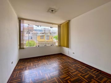 Casa en  Alquiler