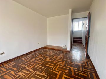 Casa en  Alquiler