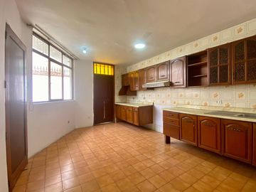 Casa en  Alquiler