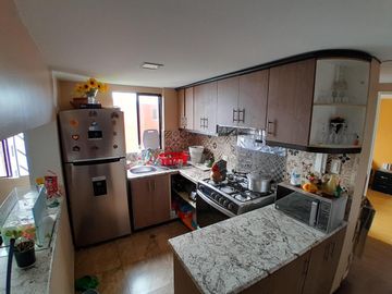 DEPARTAMENTO EN VENTA - 3 HABITACIONES- CIUDAD DOS HEMISFERIOS-PUSUQUI