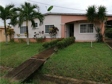 VENTA DE CASA AMOBLADA EN HACIENDA EL MIRADOR DE ANTON PANAMA