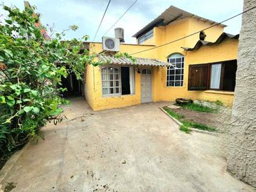 Casa PH en venta en Ituzaingo Norte