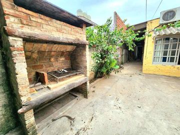 Casa PH en venta en Ituzaingo Norte
