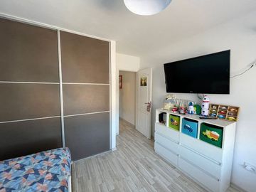 Triplex en venta en Villa Luzuriaga