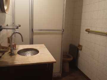 Casa para 2 Familias en venta en Quilmes Este