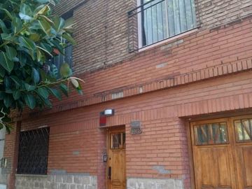 Casa para 2 Familias en venta en Quilmes Este
