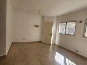Duplex en alquiler en Banfield Oeste